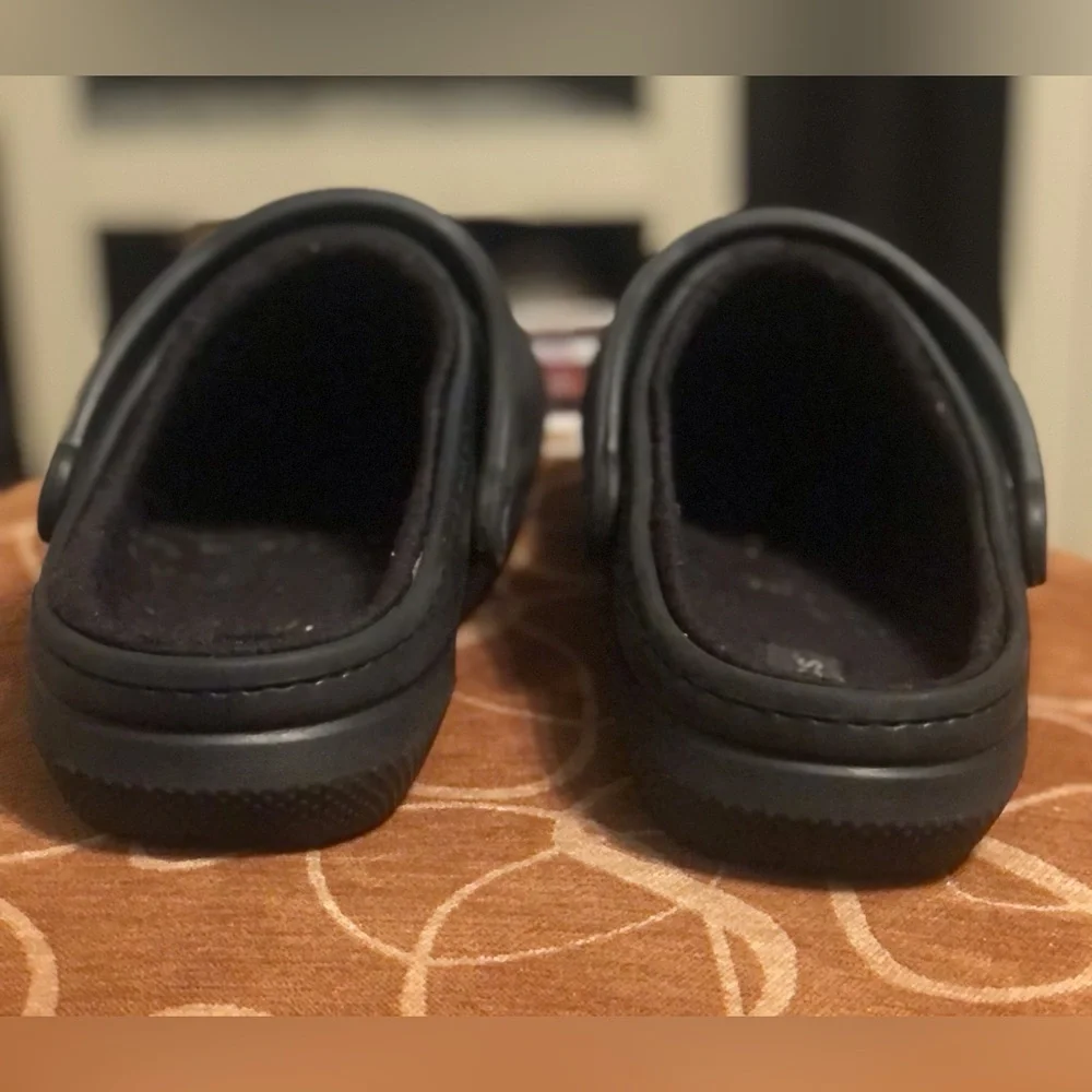 SALE: CROCS [Unisex] W/Duel Comfort Lining